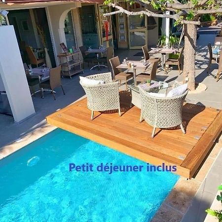 Hotel Beau Soleil Le Lavandou Buitenkant foto