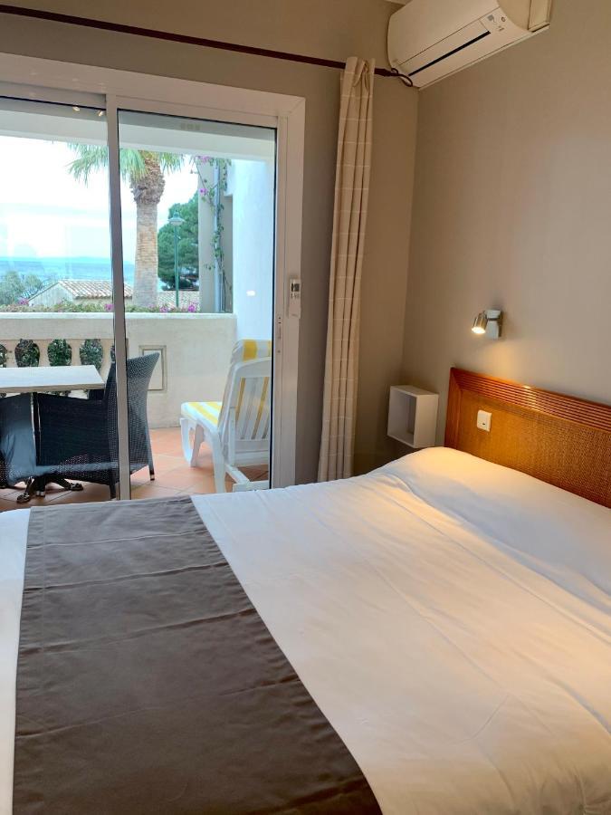 Hotel Beau Soleil Le Lavandou Buitenkant foto