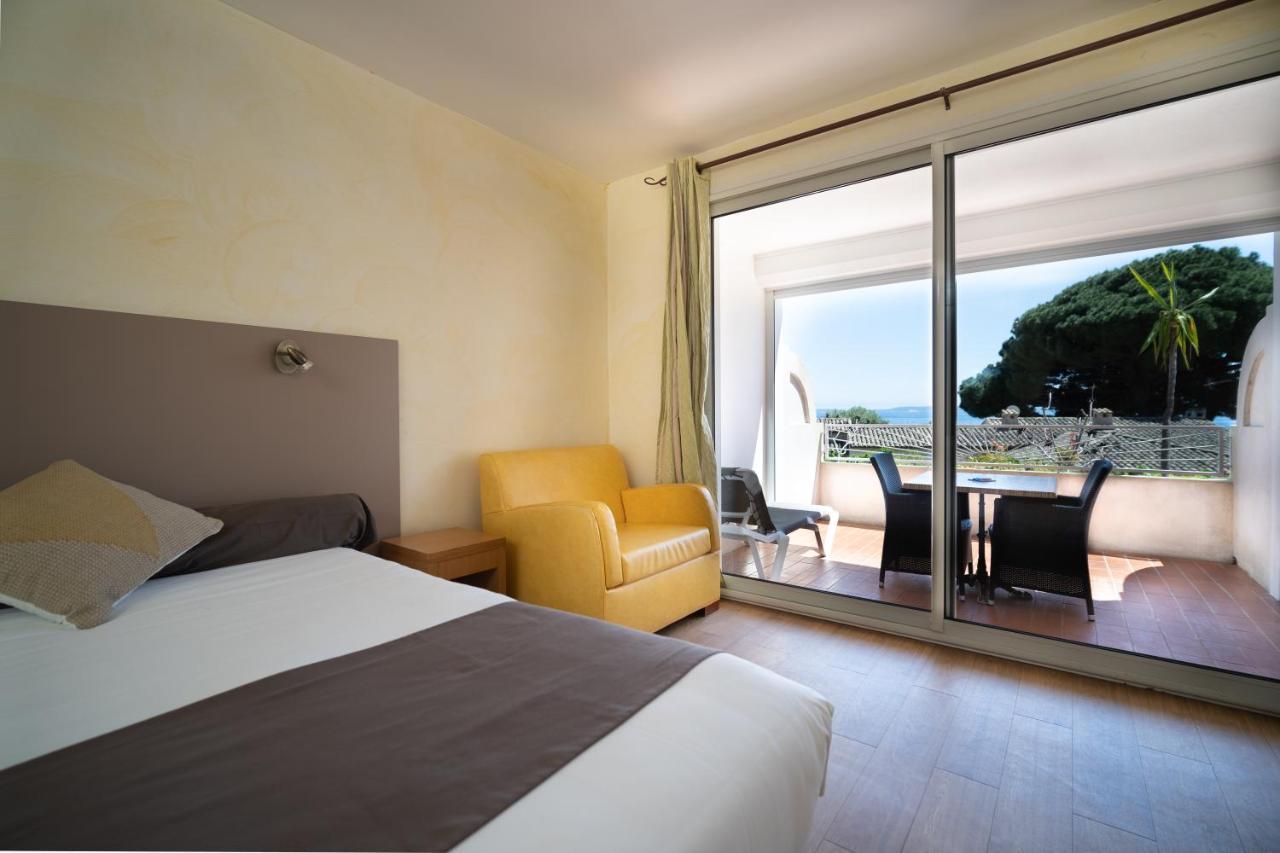 Hotel Beau Soleil Le Lavandou Buitenkant foto