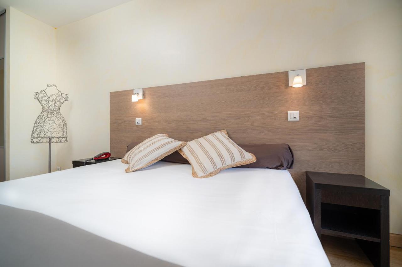 Hotel Beau Soleil Le Lavandou Buitenkant foto