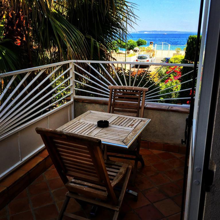 Hotel Beau Soleil Le Lavandou Buitenkant foto