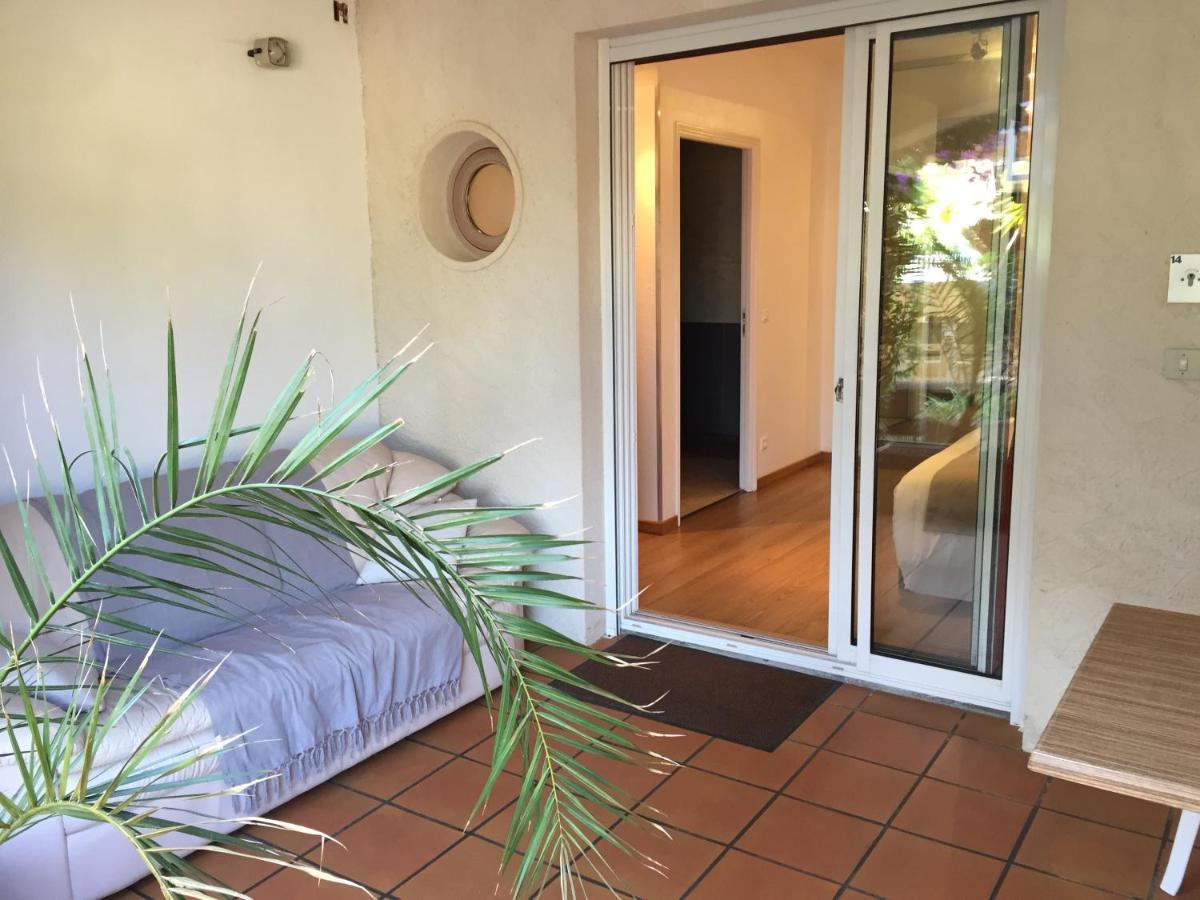Hotel Beau Soleil Le Lavandou Buitenkant foto